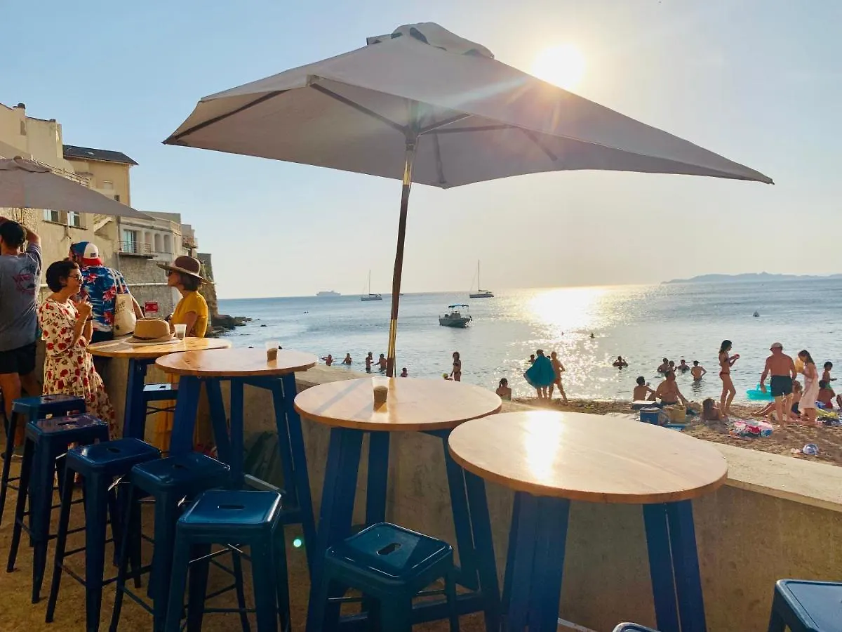 Un Petit Cocon En Plein Centre De Marseille Lägenhet