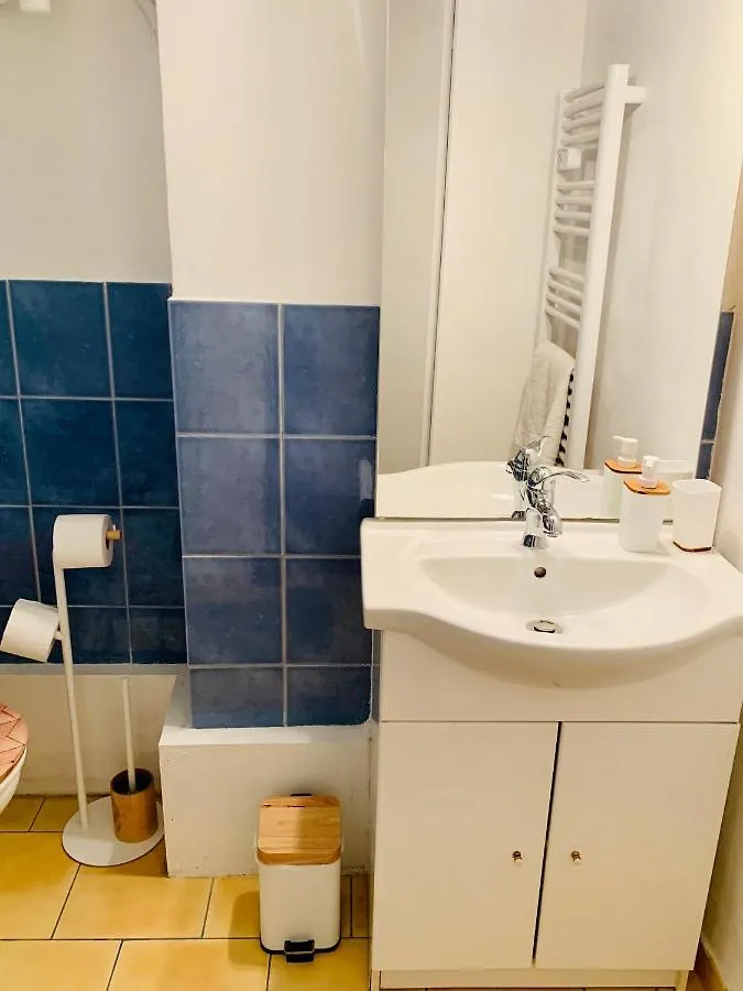 Un Petit Cocon En Plein Centre De Marseille Apartment