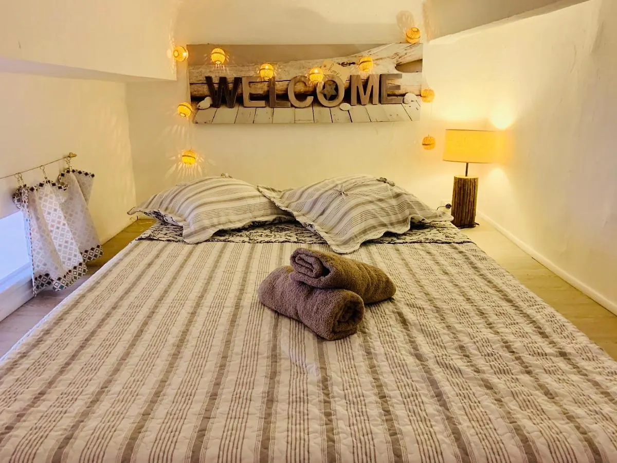 Ferienwohnung Un Petit Cocon En Plein Centre De Marseilles