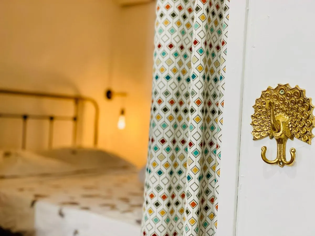Un Petit Cocon En Plein Centre De Marseille Apartment 0*,