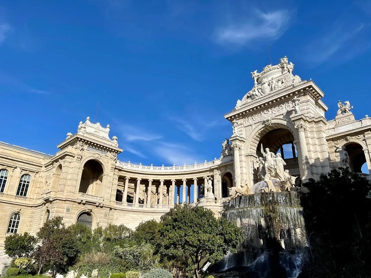 Apartment Ferienwohnung Un Petit Cocon En Plein Centre De Marseilles Frankreich