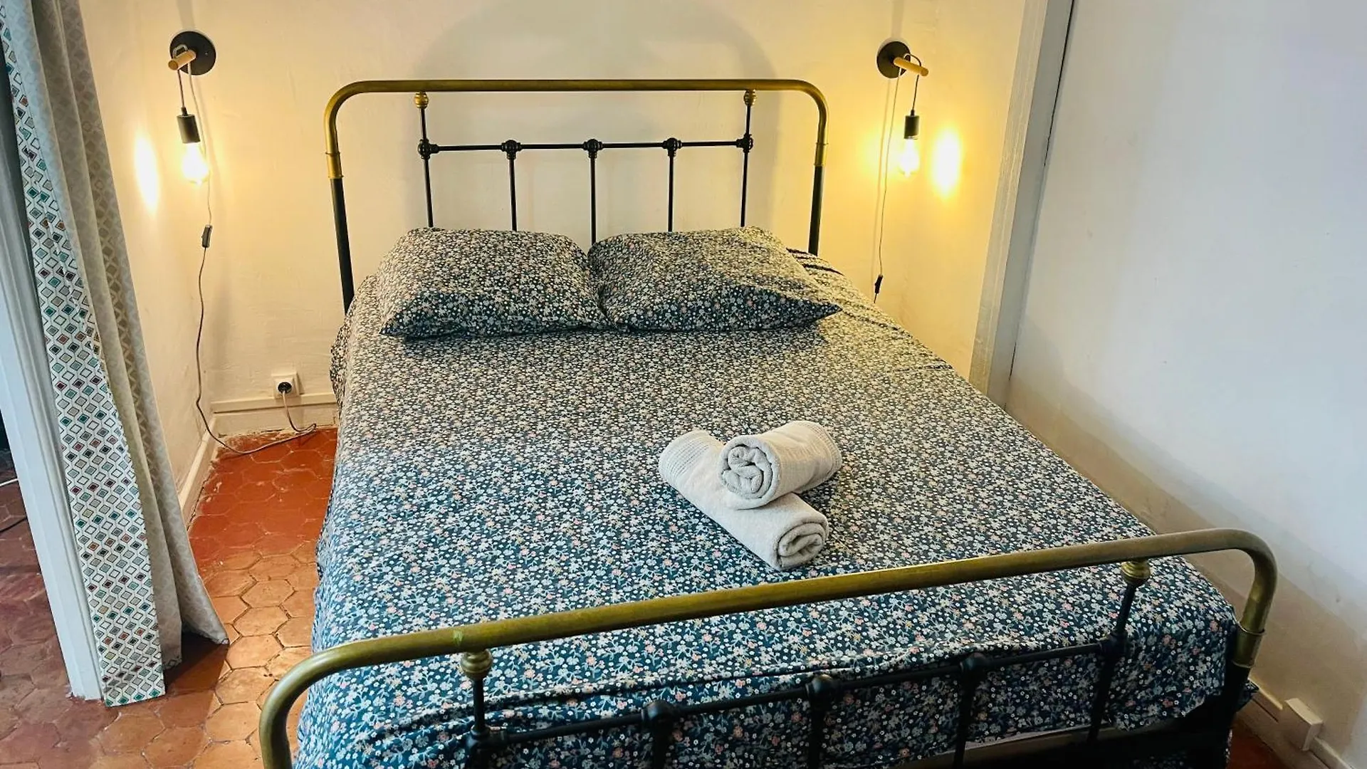 Un Petit Cocon En Plein Centre De Marseille Apartment France
